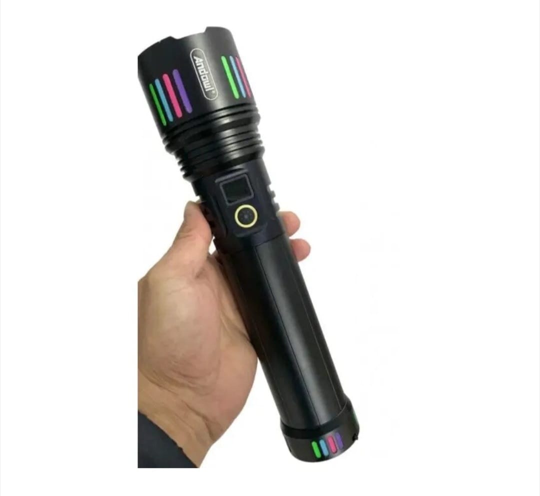 LANTERNA LED  L660